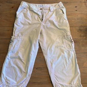 Caribbean Joe tan khaki Capri pants size 8